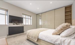 Photo 6- click for photo gallery